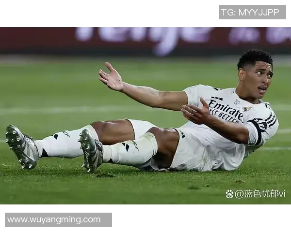 最烂前锋足球明星盘点那些让人失望的传奇球员与他们的尴尬瞬间